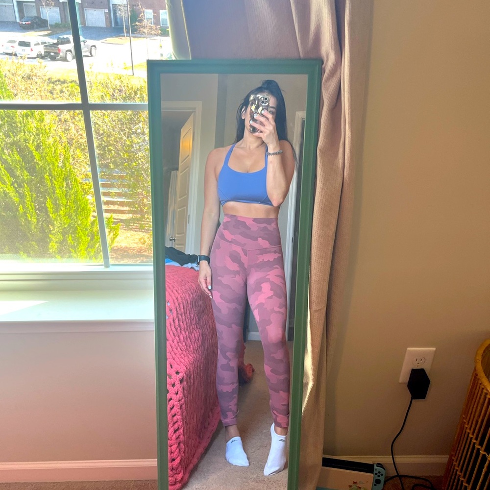 Lululemon pink camp leggings